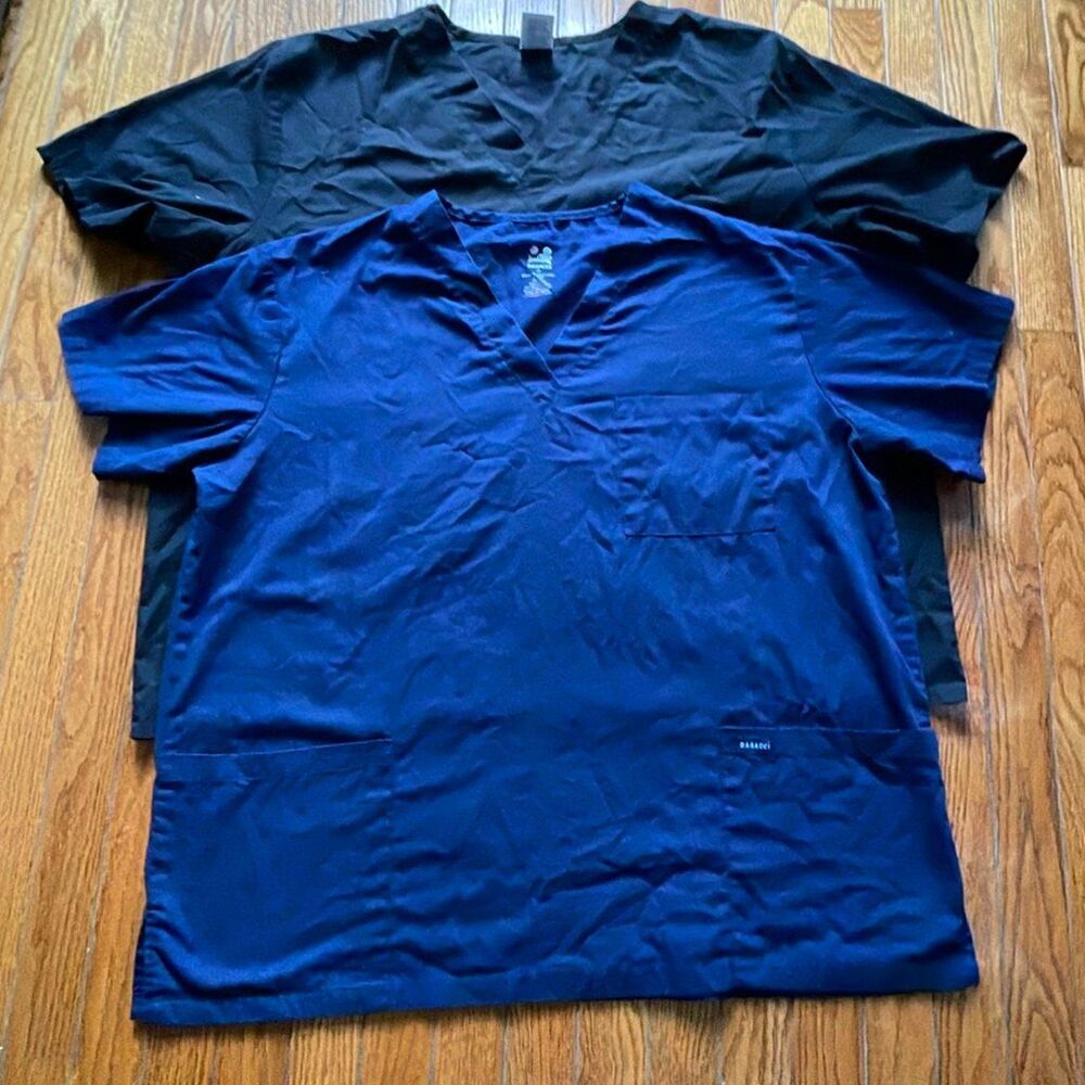 Bundle Dagacci V-Neck Unisex Medical Scrub top 2 XL Polyester/Cotton STYL1000
